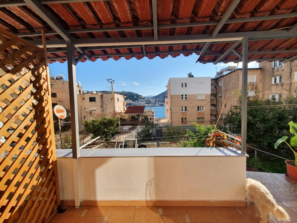 Loi Apartment Sarandë Eksteriør billede