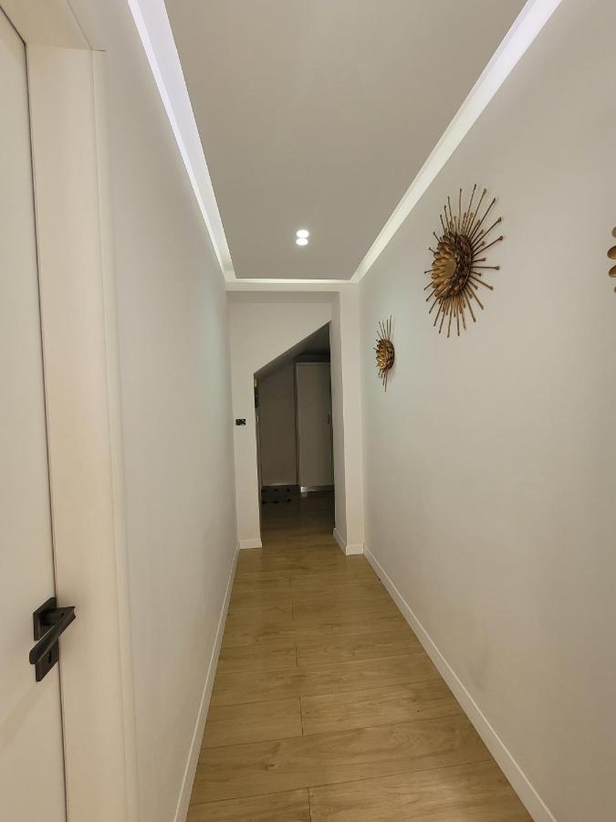 Loi Apartment Sarandë Eksteriør billede