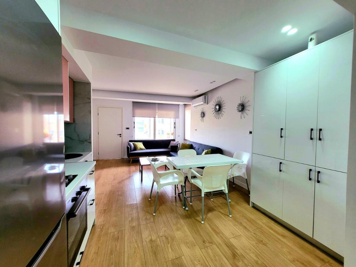 Loi Apartment Sarandë Eksteriør billede